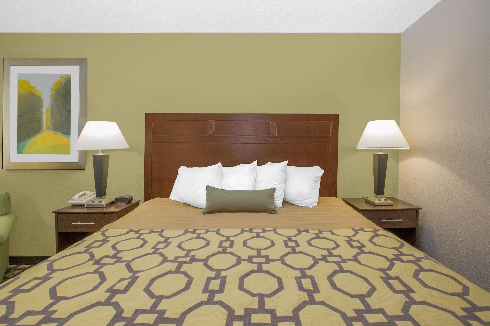 Hotel Baymont By Wyndham Ames Zewnętrze zdjęcie